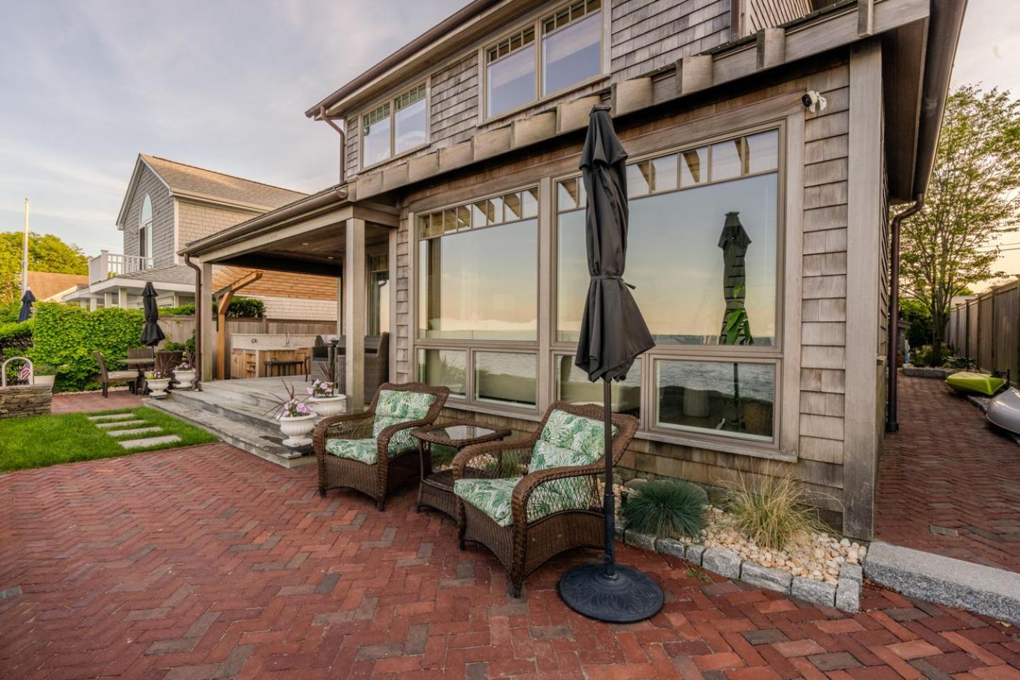 Ocean Front Property In Wickford Village North Kingstown Exterior foto